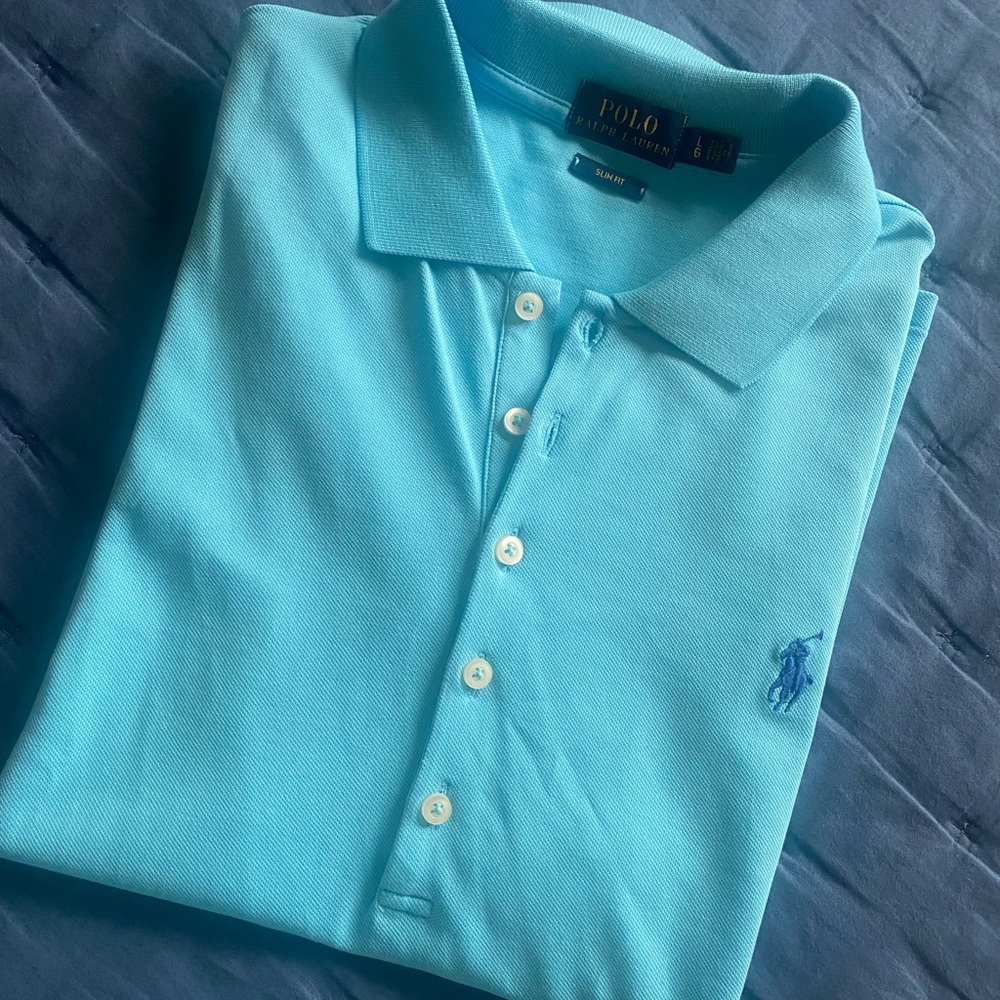 NWOT Ralph Lauren Polo. 🐎🤍Slim fit. Size Large.